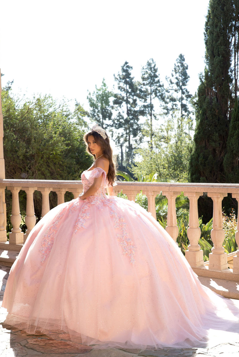 Sweetheart strapless neckline with bodice corset. PQ1026 by Bella Couture