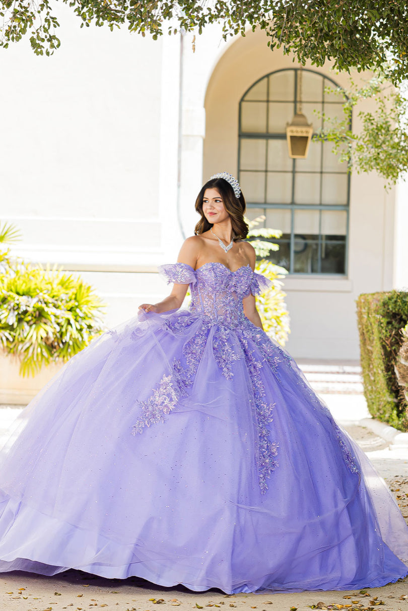 Sweetheart strapless neckline with bodice corset. PQ1026 by Bella Couture