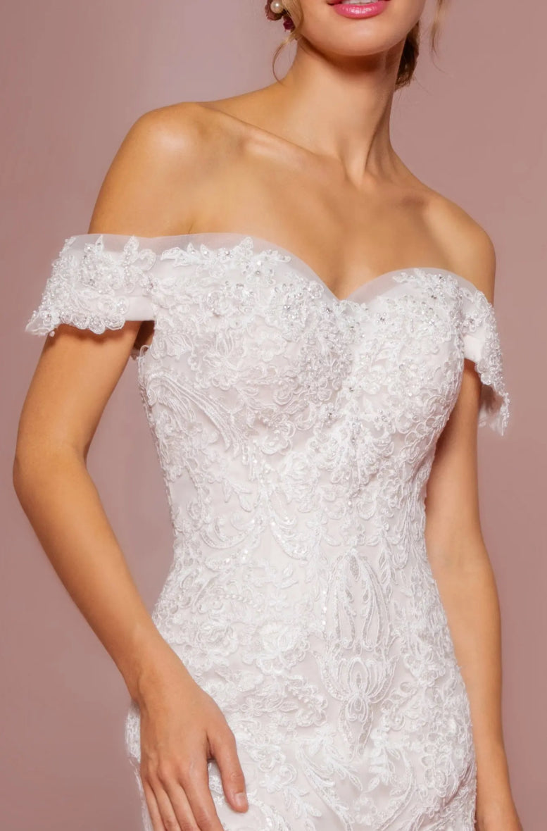 Cut-Away Shoulder Embroidered Mesh Mermaid Wedding Gown If you like the romantic style. GL2594 GLS BY GLORIA