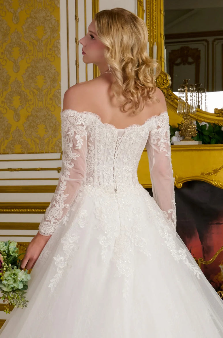 This elegant wedding gown showcases a wide V-neckline that transitions into romantic off-the-shoulder sleeves. GL3653 GLS BY GLORIA