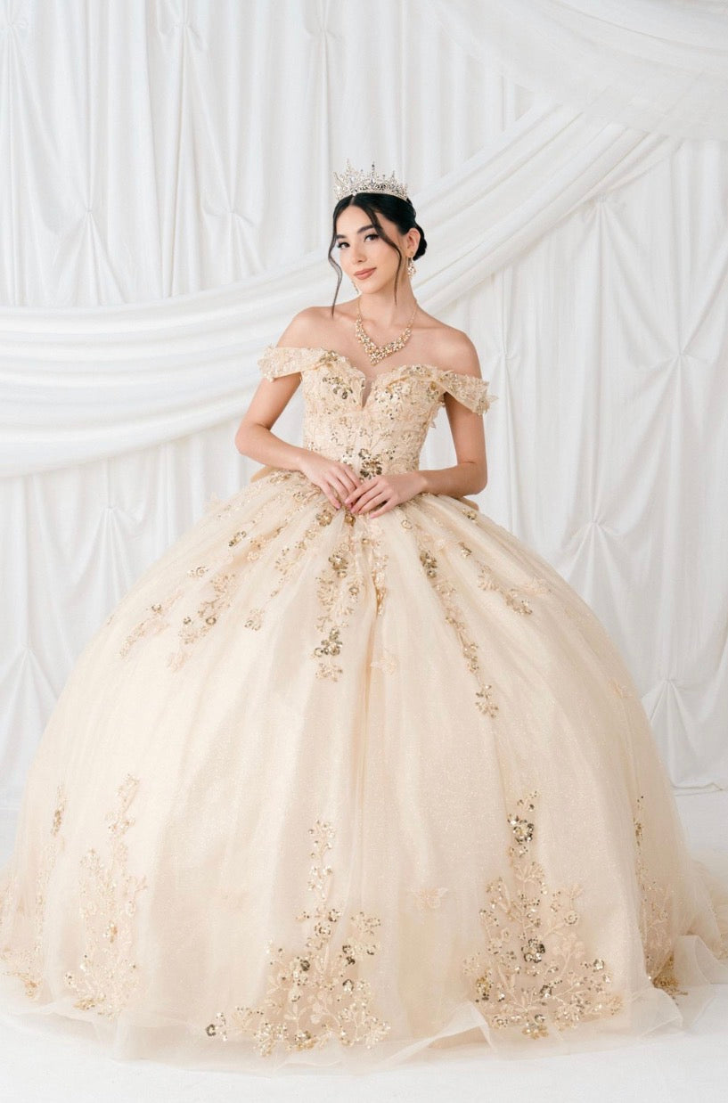 Off Shoulder Quinceanera Dress. 8111J by Cinderella Couture