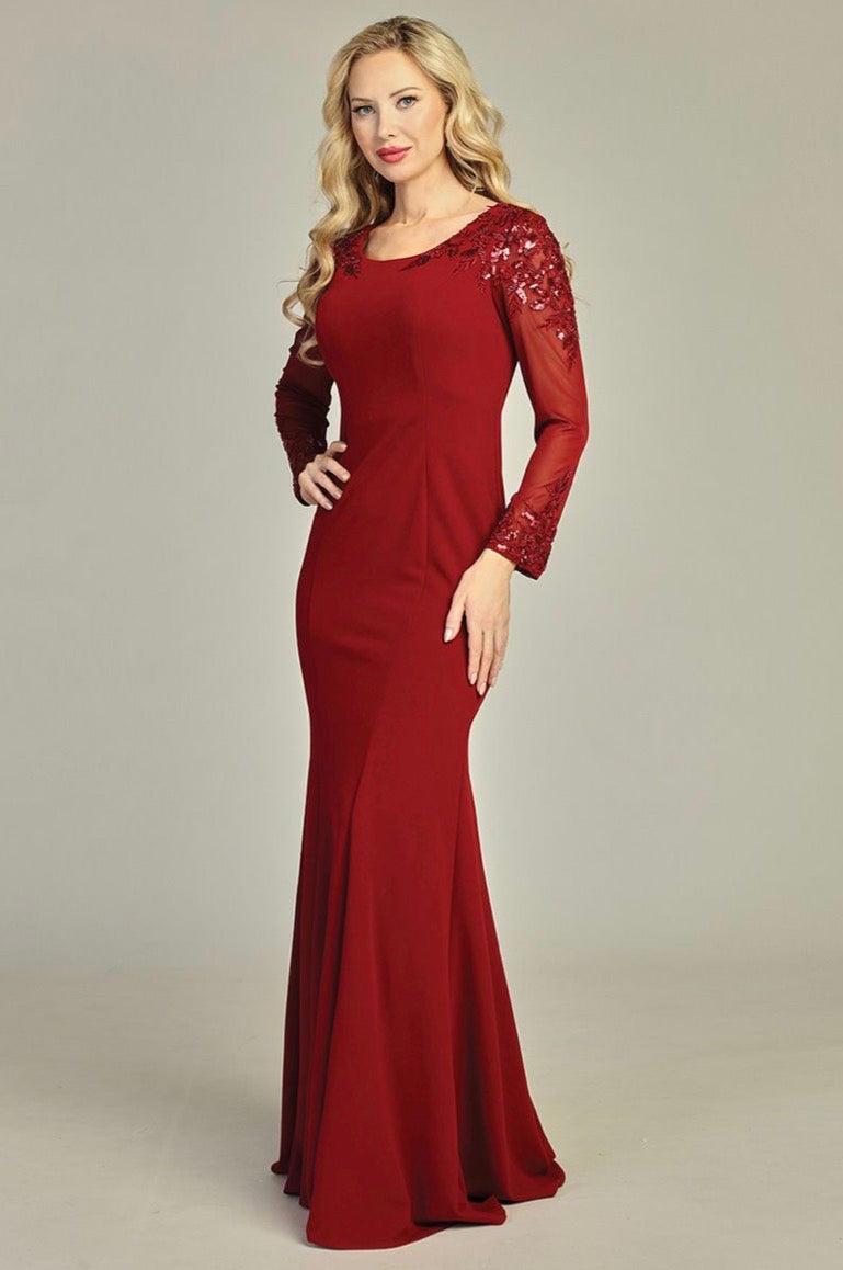 Long sleeves dress for your special event. 7922K BY LET´S CORP