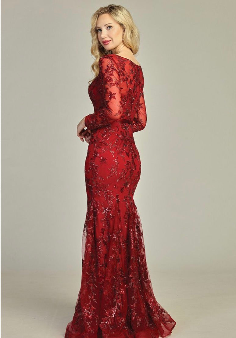 Long sleeves dress for your special event. 7938K BY LET´S CORP