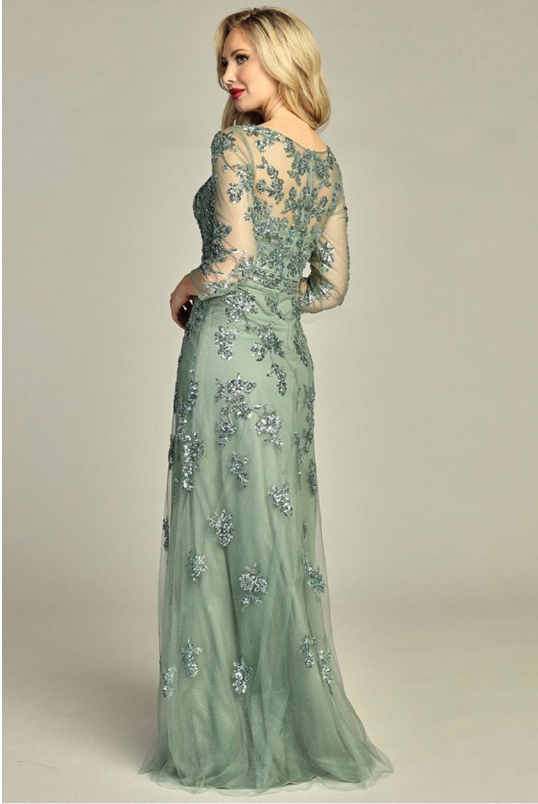 Long sleeves dress for your special event. 7960K BY LET´S CORP