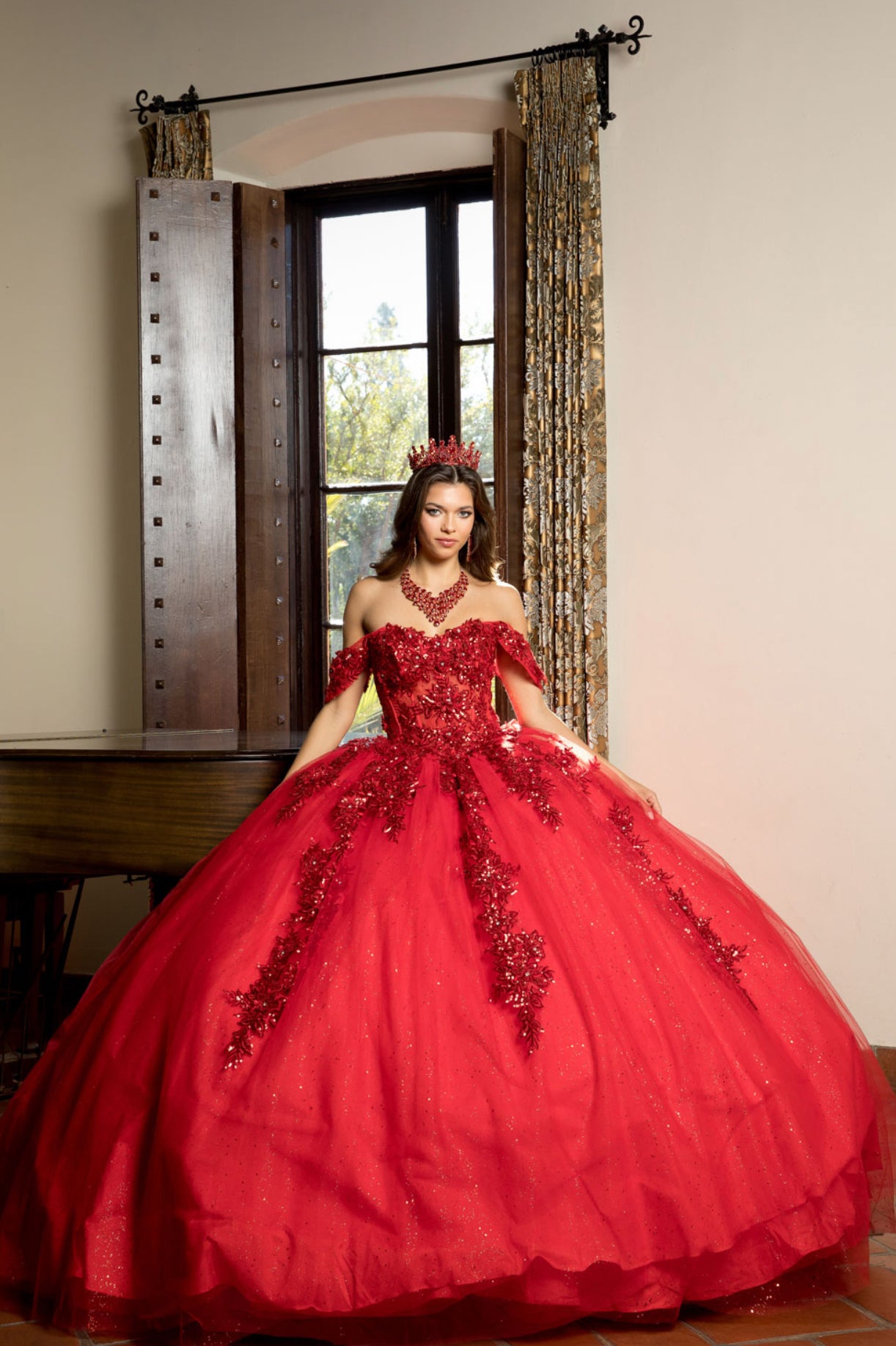 Detachable Sleeve, Sweetheart Neckline. PQ1070 by Bella Couture