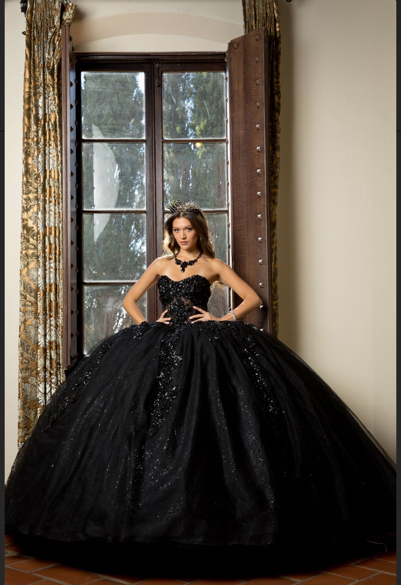 Detachable Sleeve, Sweetheart Neckline. PQ1070 by Bella Couture
