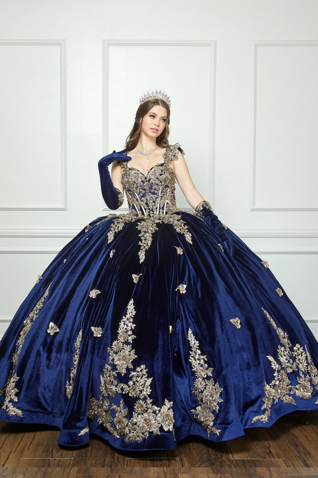 Velvet Dress. PQ1038 by Bella Couture