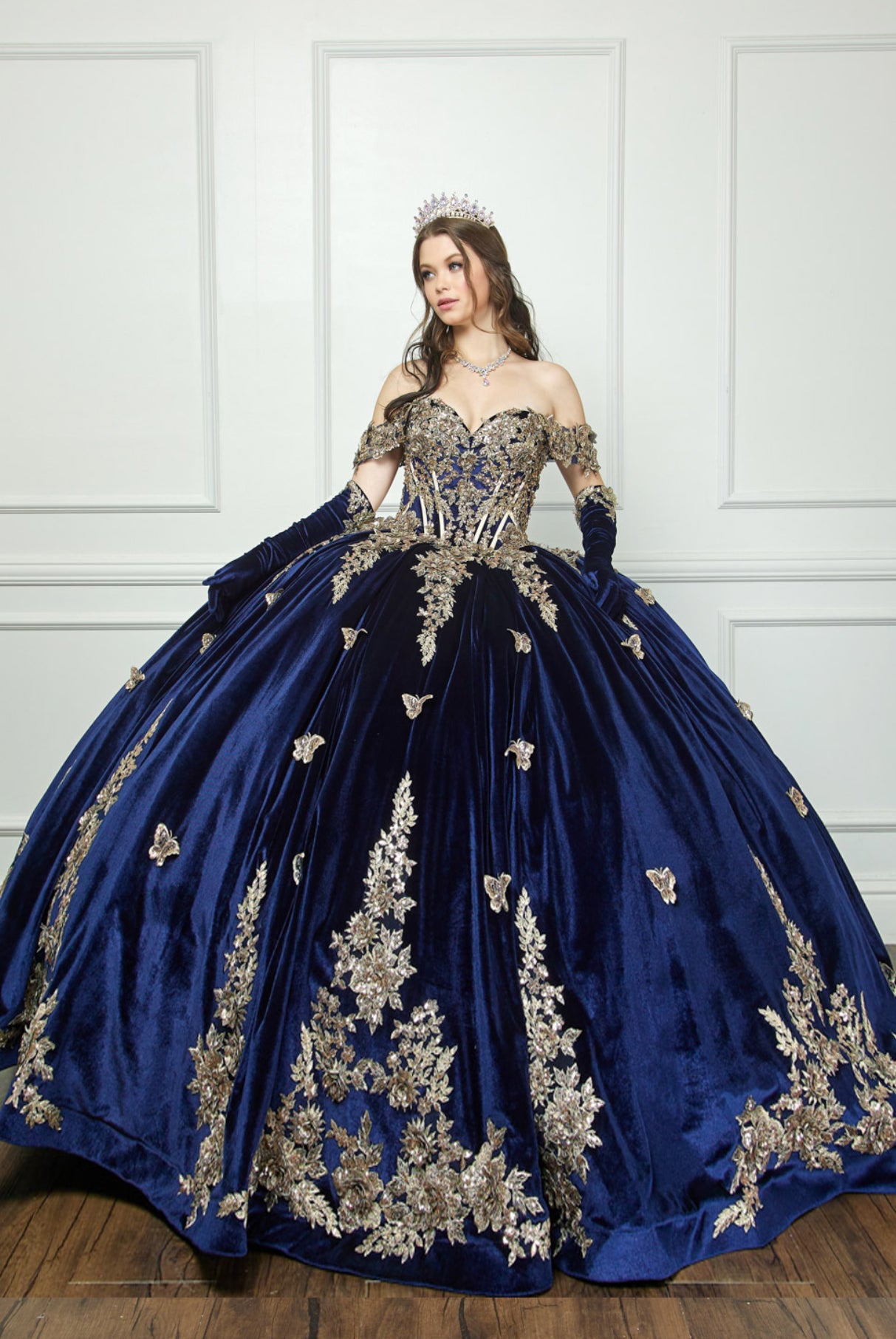 Velvet Dress. PQ1038 by Bella Couture
