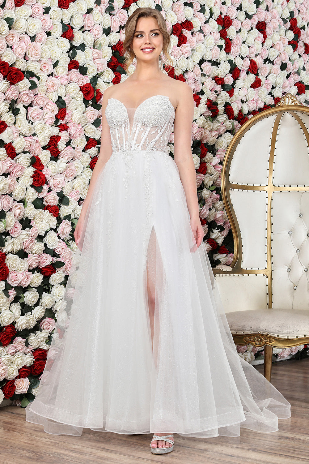 BEAUTIFUL DRESS IDEAL FOR YOUR WEDDING WITH FINISHES IN JEWELRY AND GEMS 3262-01 BY ADORA DESING