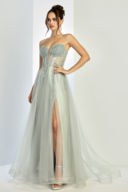 Beautiful dress with jewelry finishes, ready to wear at your parties. 3262 BY ADORA DESIGN