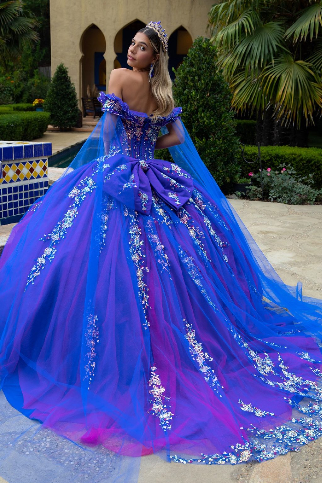This gorgeous dress is inspired by Aurora, perfect for your quince or sweet sixteen, made especially for princesses. GL3518(GLS) BY GLORIA