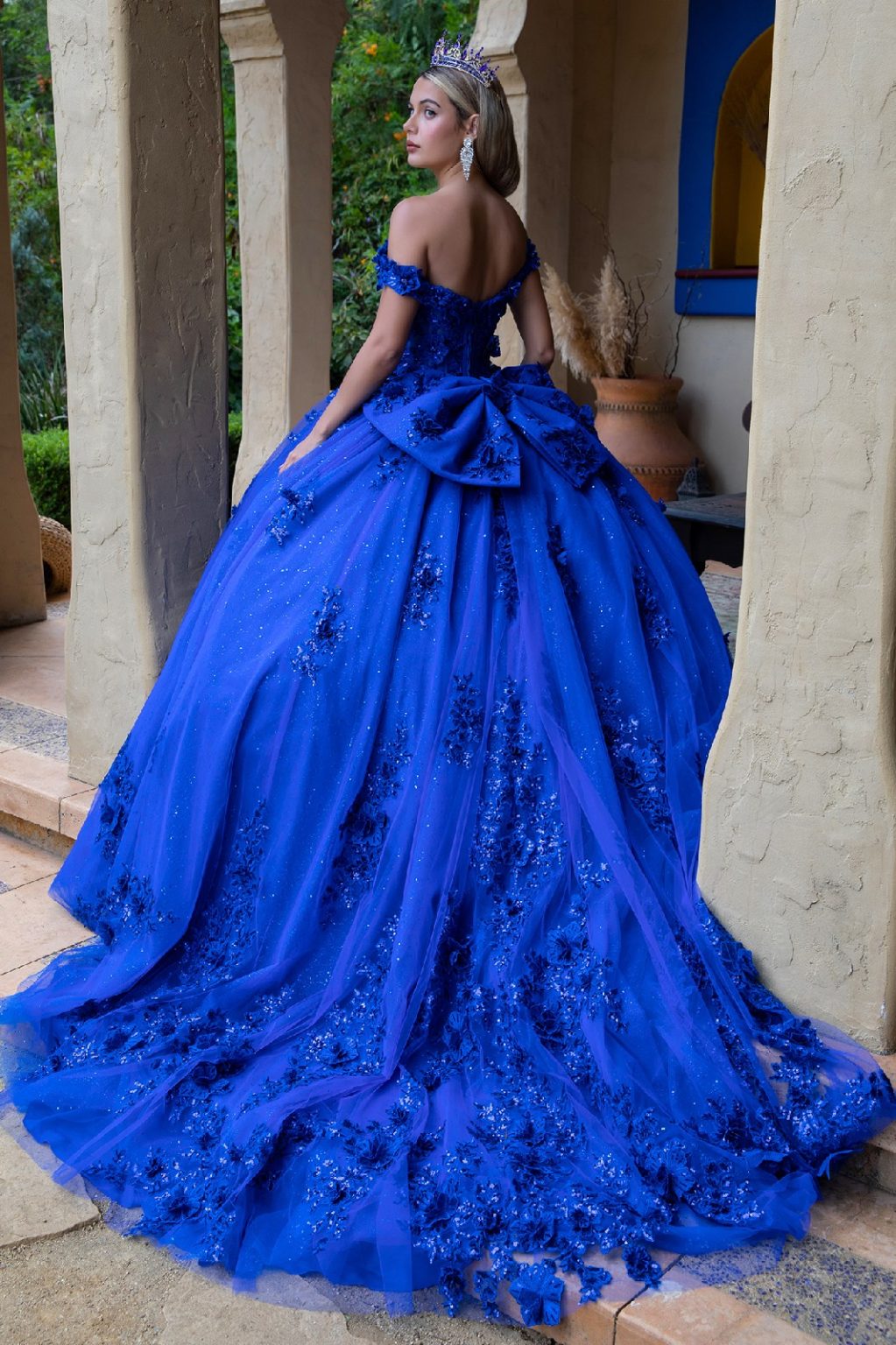 Beautiful dress inspired especially for your quince or sweet sixteen, so you look like a princess GL3521 (GLS) BY GLORIA