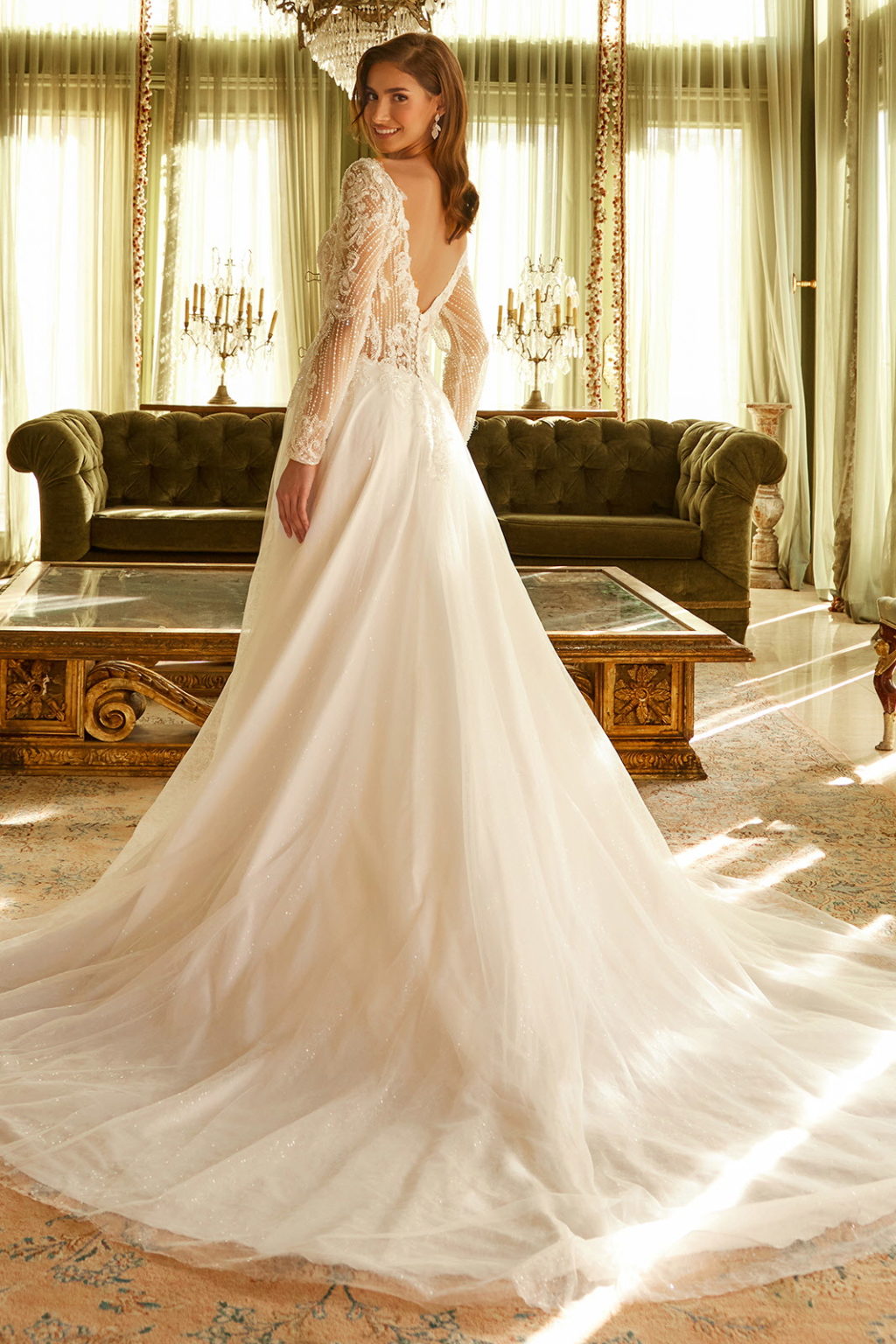 Look beautiful in this timeless, A-line silhouette dress. Perfect for a wedding GL3530 BY GLORIA