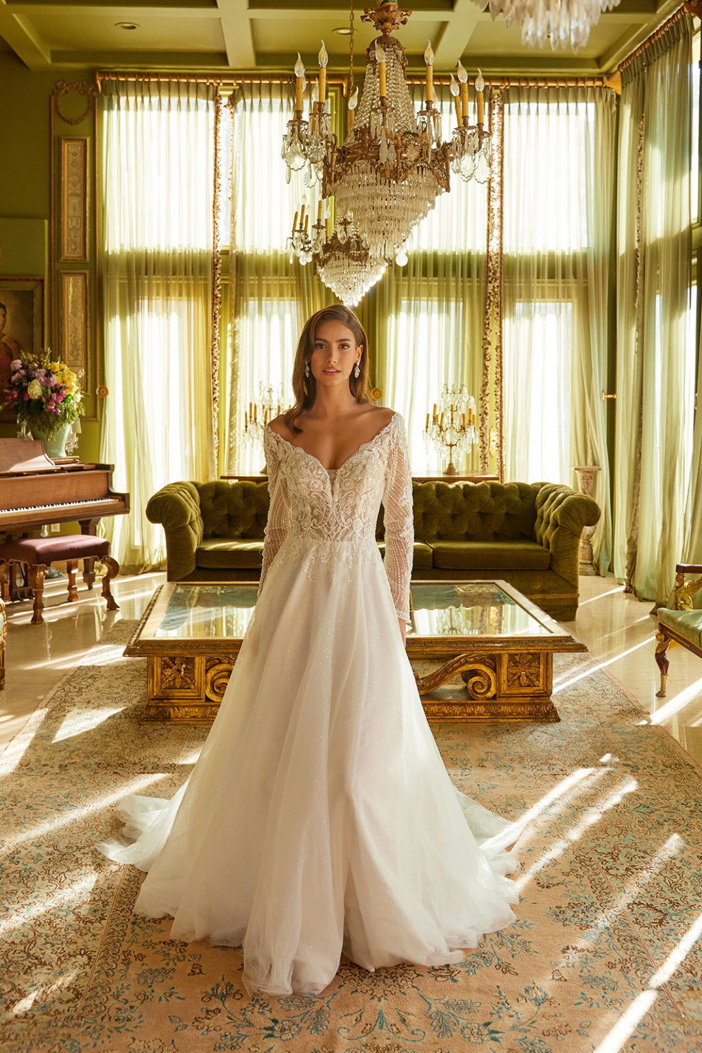 Look beautiful in this timeless, A-line silhouette dress. Perfect for a wedding GL3530 BY GLORIA
