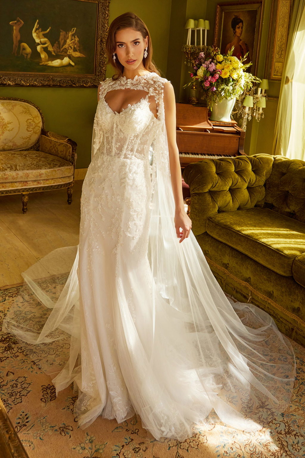 Gorgeous wedding dress. This dress is made up of a corseted, GL3532 GLS BY GLORIA