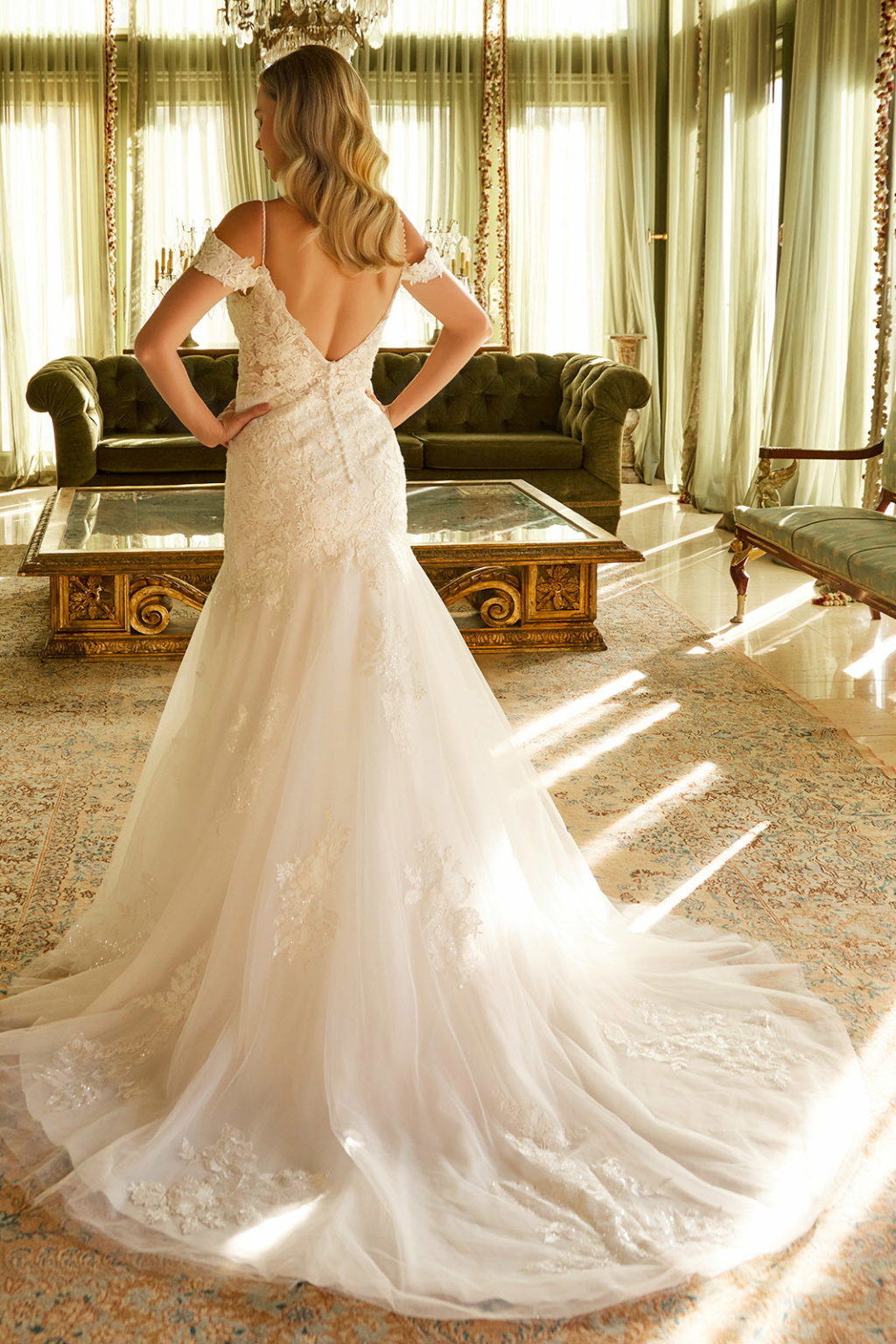 Feel gorgeous in this mermaid silhouette wedding dress GL3537 GLS BY GLORIA