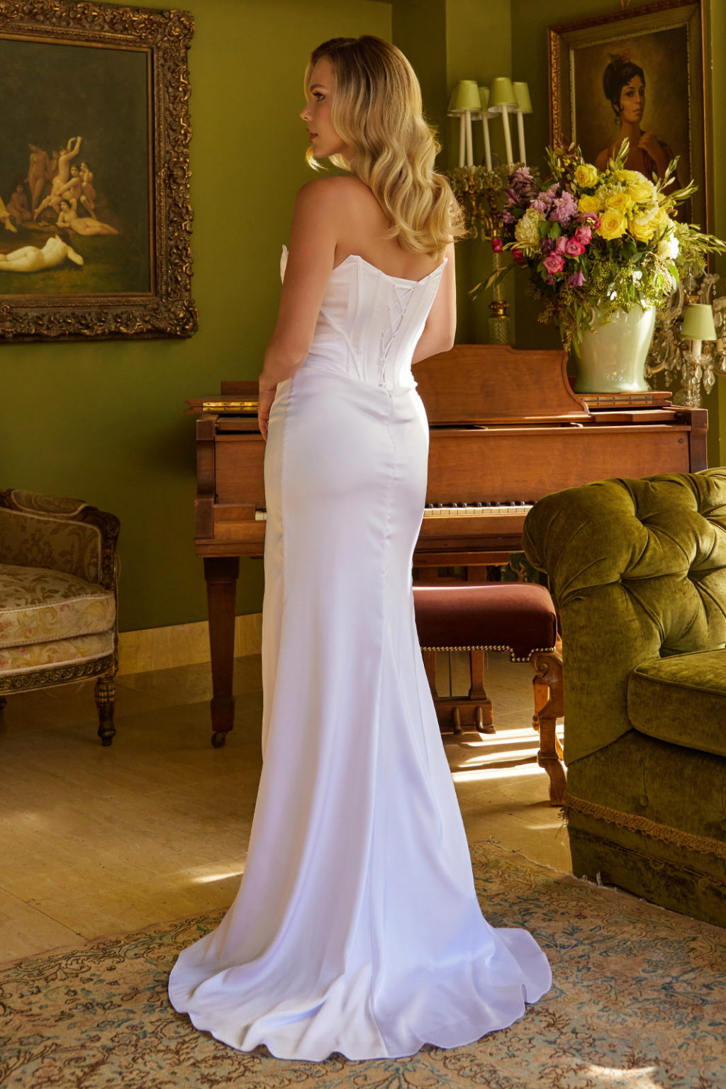Look classy in this fitted, floor-length dress. GL3588 GLS  BY ELIZABETH K