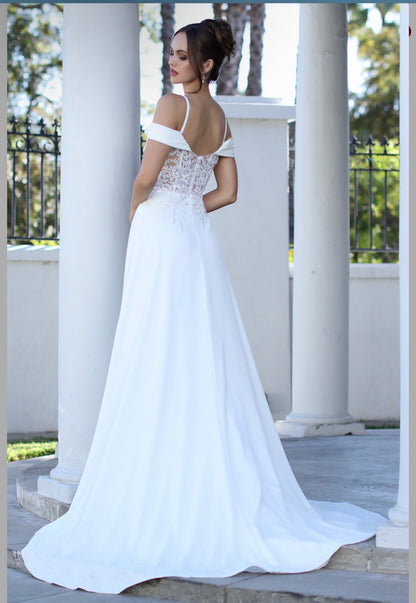 With exquisite details, see-through corset. 3251-01. BY ADORA DESIGN
