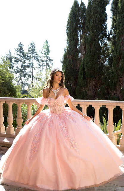 Sweetheart strapless neckline with bodice corset. PQ1026 by Bella Couture