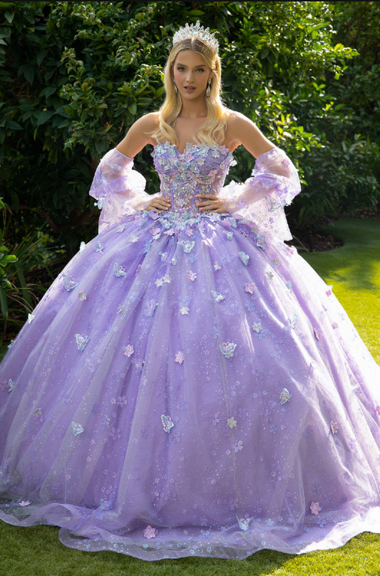 Corset bodice with detached puff sleeves and a train. GL3541 GLS by Gloria