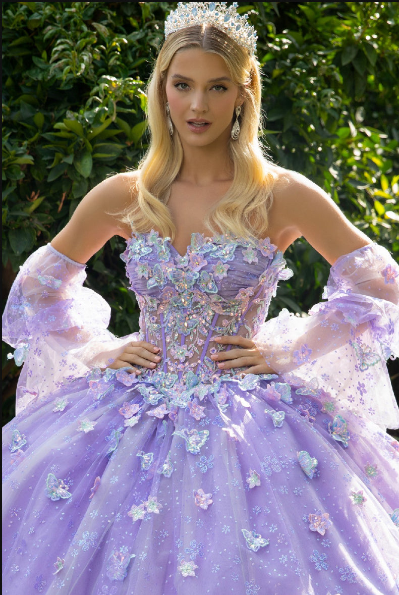 Corset bodice with detached puff sleeves and a train. GL3541 GLS by Gloria