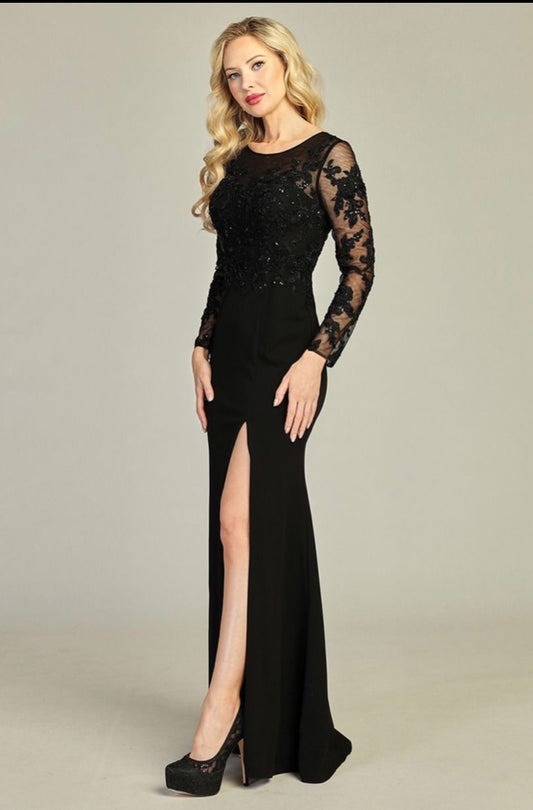 Long sleeves dress for your special event. 7903K BY LET´S CORP