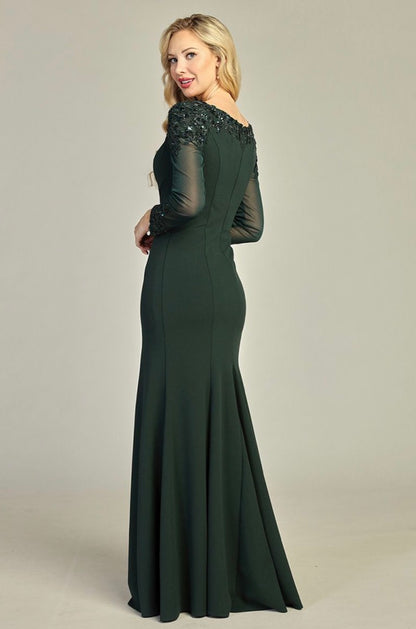 Long sleeves dress for your special event. 7922K BY LET´S CORP