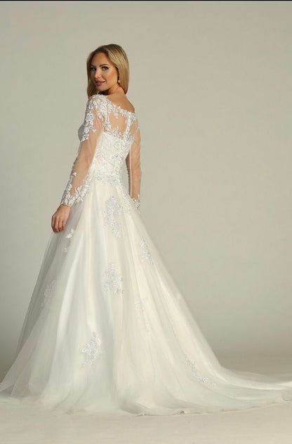 Embellished with beads, sequins. A-line skirt. 7662L BY LET´S CORP