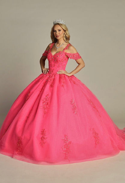 This ball gown features off-the-shoulder straps seamlessly connected to a V-neckline corset bodice. 7900L LET´S CORP