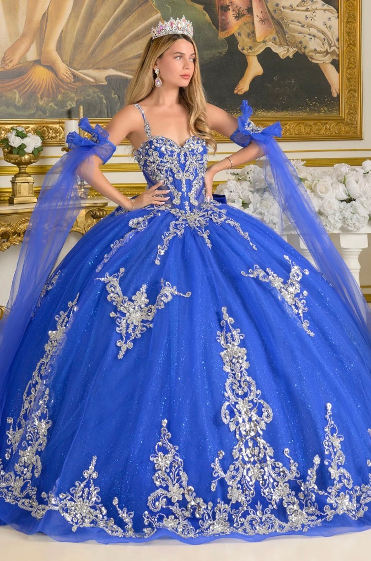 Make a grand entrance in this exquisite quinceañera ball gown. GL3813 BY ELIZABETH K