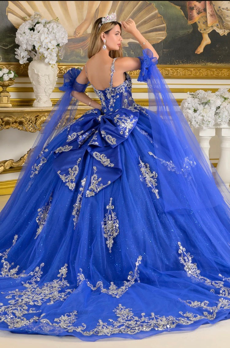 Make a grand entrance in this exquisite quinceañera ball gown. GL3813 BY ELIZABETH K