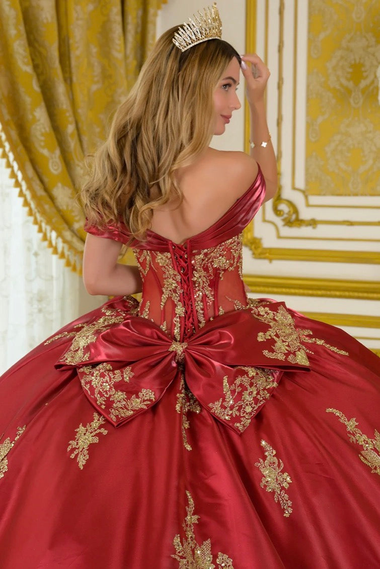 Indulge in classic glamour with this stunning quinceañera ball gown. GL3791 BY ELIZABETH K