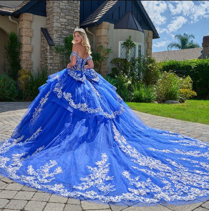 Make a lasting impression in this enchanting quinceañera ball gown. GL3805 BY ELIZABEHT K