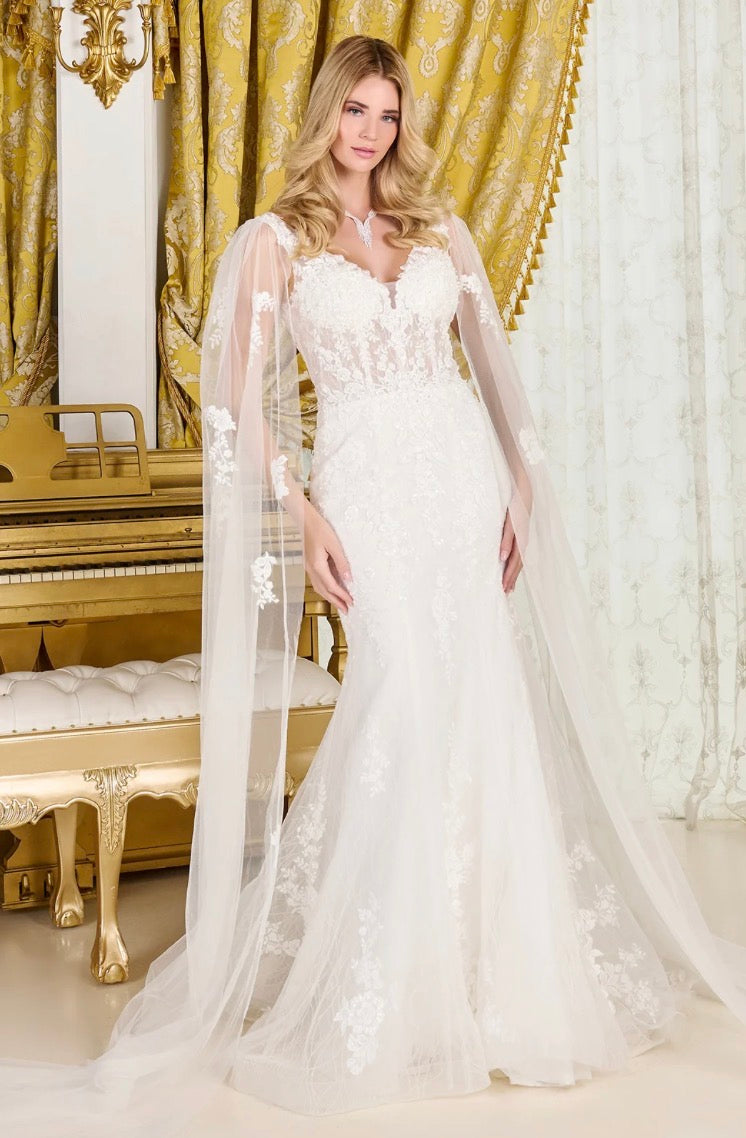 Exquisite details and a flattering fit define this trumpet-style wedding gown. GL3829 GLS BY GLORIA