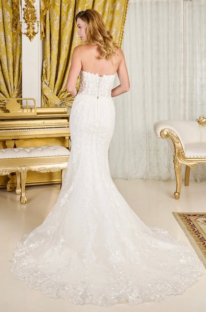 This versatile trumpet silhouette wedding gown. GL3830 GLS BY GLORIA