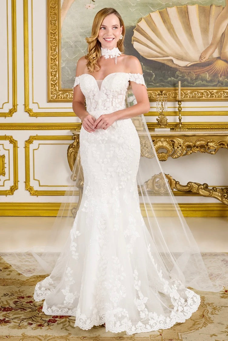 Crafted with exquisite details, this fitted bridal gown. GL3825 GLS BY GLORIA