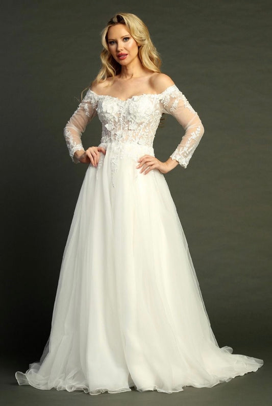 Embellished with 3D flower, sequins. A-line skirt. 8058L BY LET´S CORP