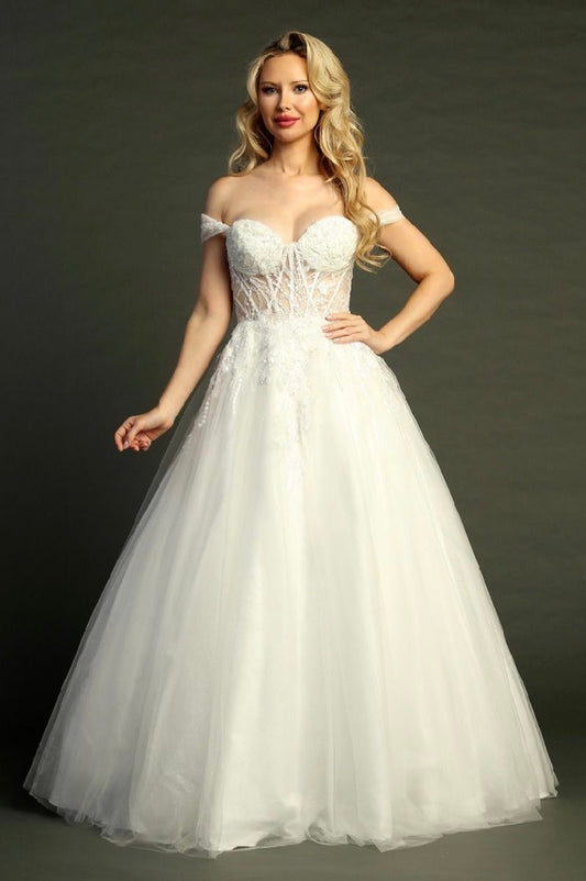 Decorated with beads, sequins and floral embroidery. 8010L BY LET´S CORP