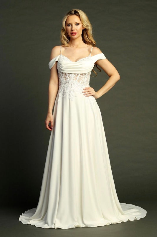 With exquisite details, see-through corset. 8007L LET’S CORP