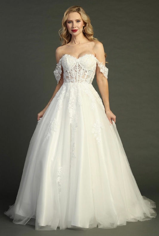 Decorated with beads, sequins and floral embroidery. 8032L BY LET´S CORP