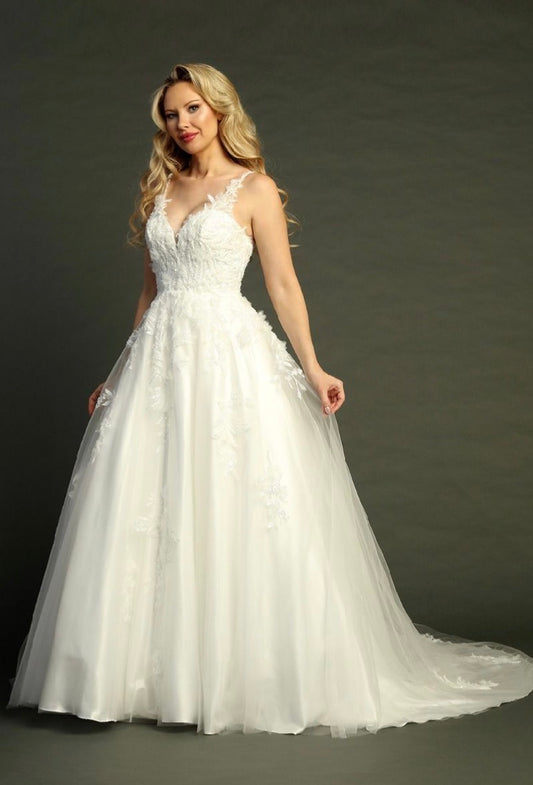 Decorated with floral embroidery. 8036L BY LET´S CORP