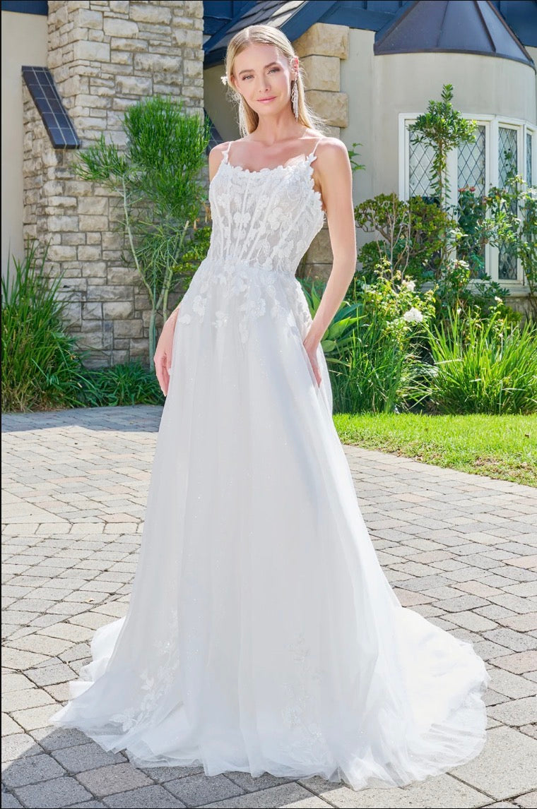 Exude timeless romance in this stunning wedding gown. GL3755 GLS by Gloria