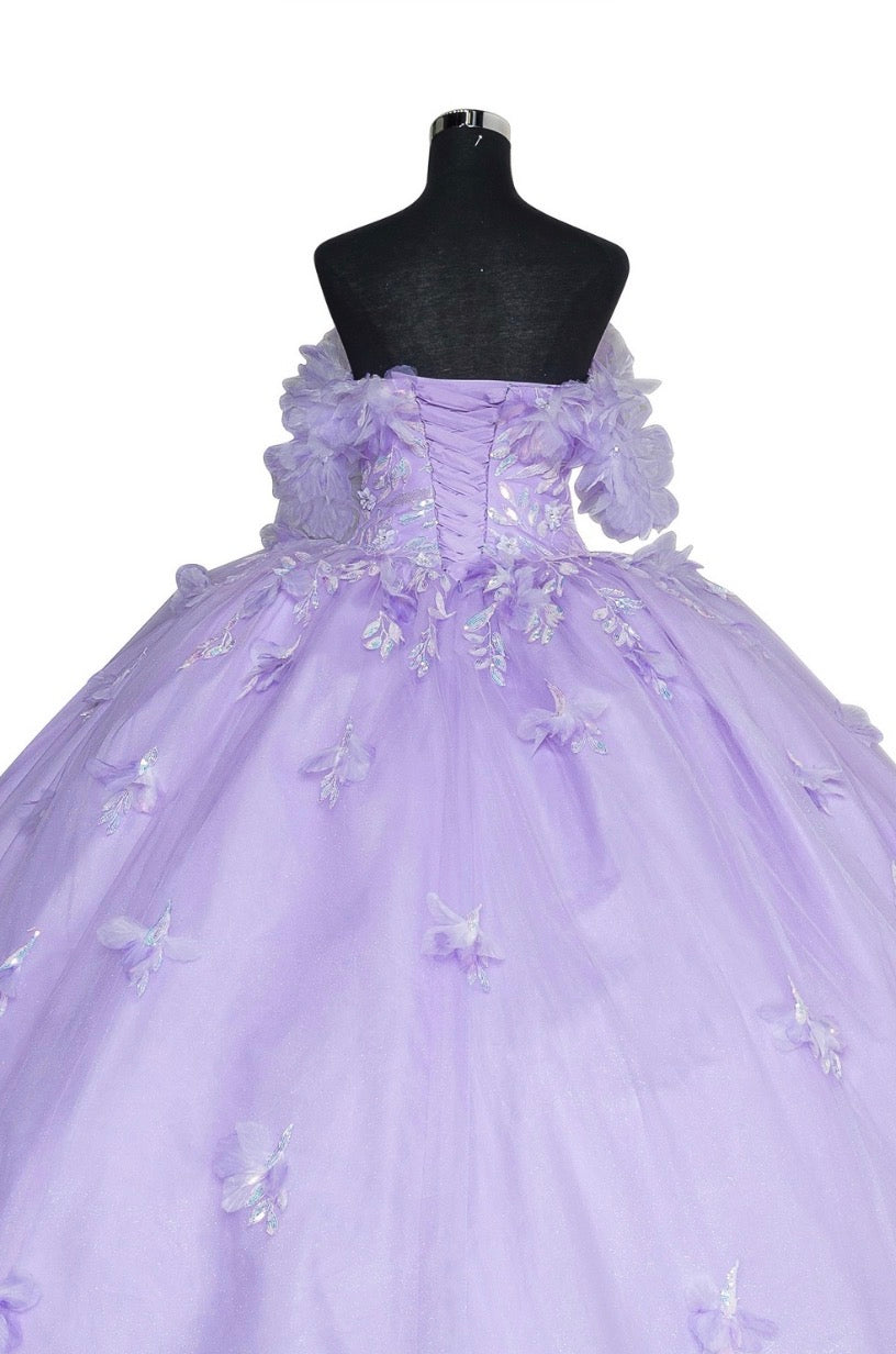 This enchanting ball gown is a true fairytale masterpiece. 8065J by Cinderella Couture