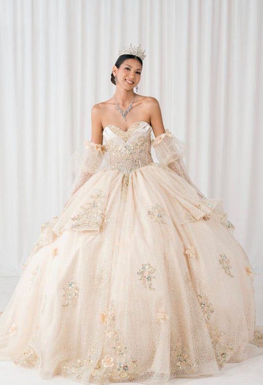 Beautiful Quince With Bubble Sleeve. 8381J BY CINDERELLA COUTURE
