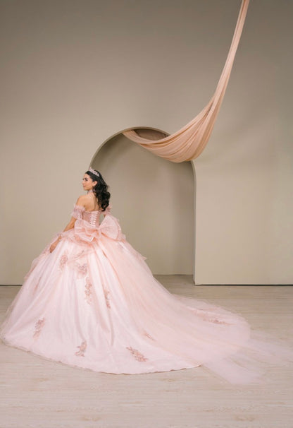 This quinceañera gown radiates soft, romantic elegance. 8540JQ BY CINDERELLA COUTURE