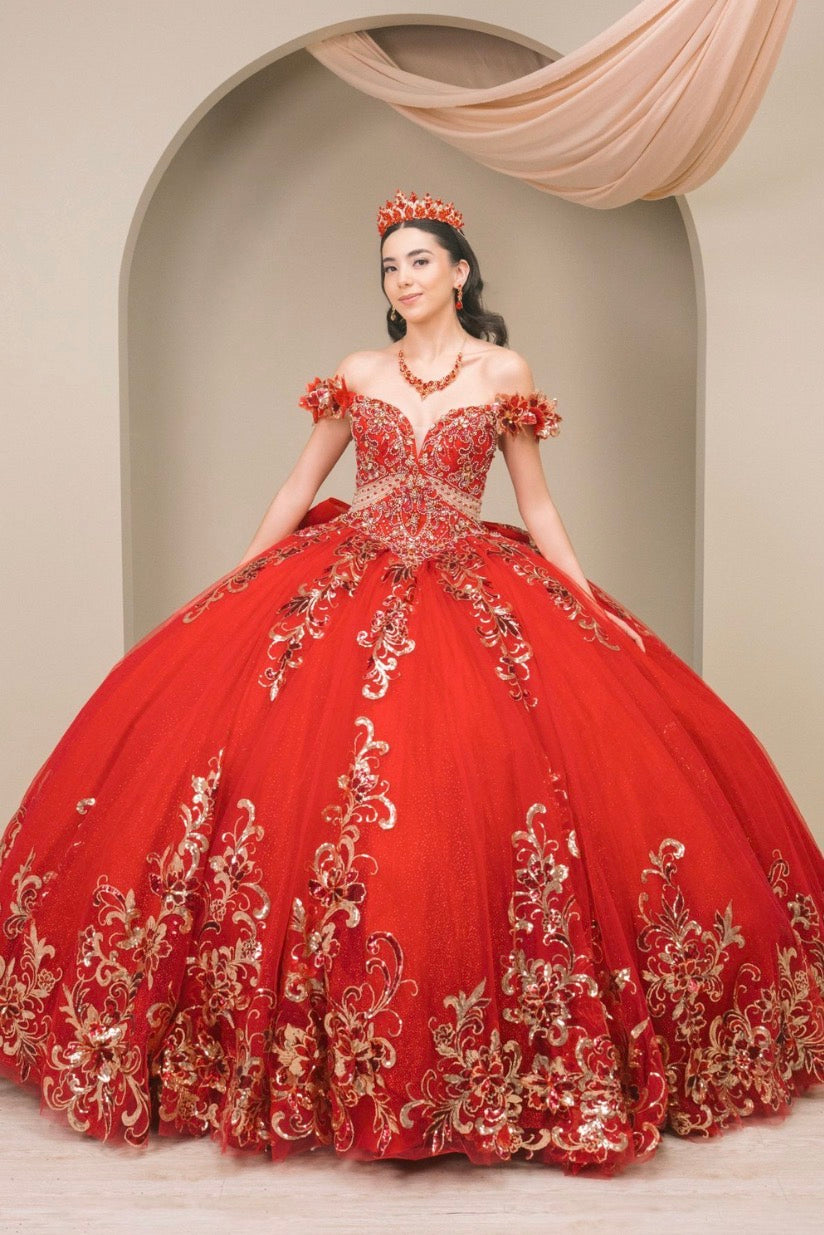 This breathtaking ball gown is the epitome of royal elegance. 8420JQ BY CINDERELLA COUTURE