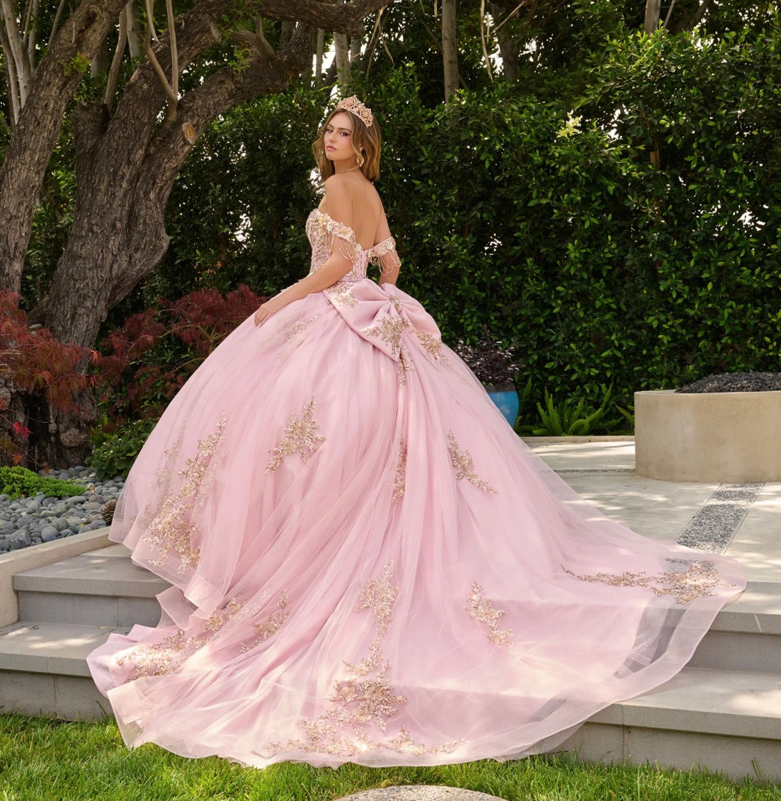 This ballgown features a sweetheart neckline corset bodice. GL3849 BY ELIZABETH K
